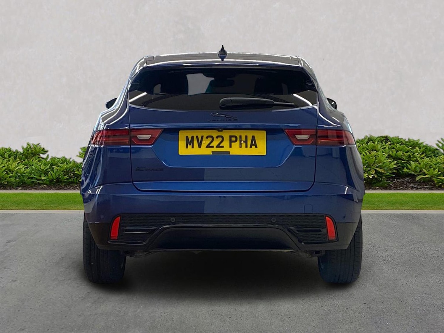 Used Jaguar E-Pace 2022 for sale - 76357885: Photo 6