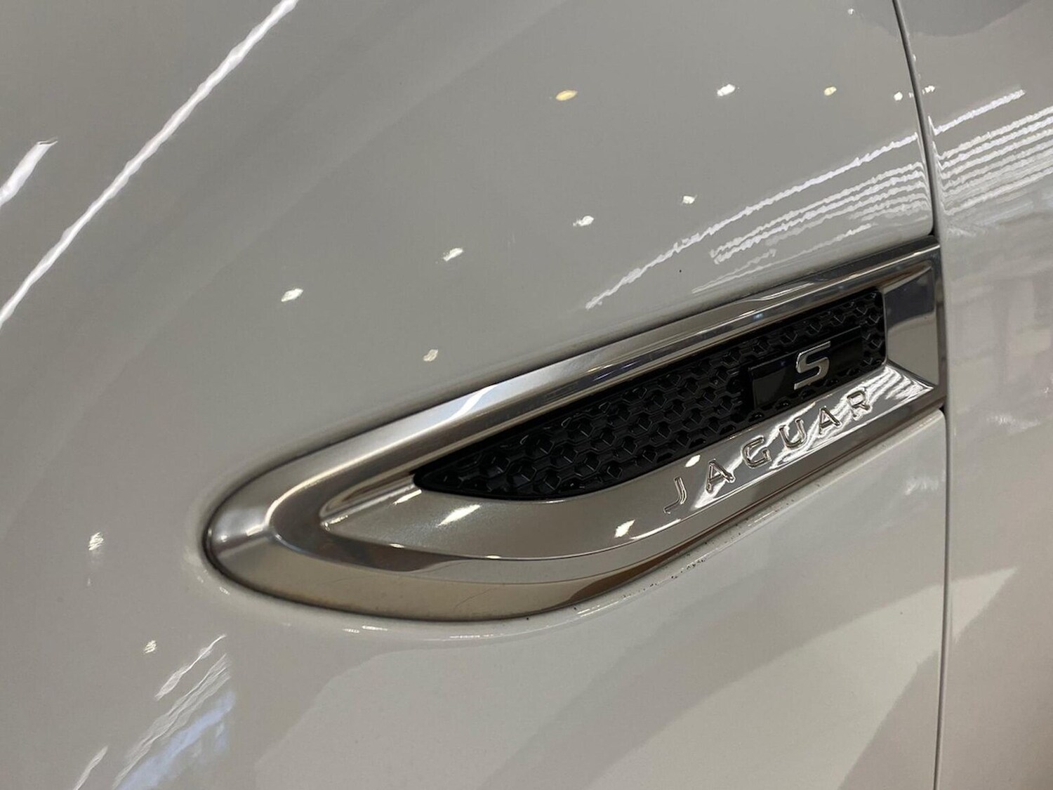 Used Jaguar E-Pace 2018 for sale - 76735524: Photo 20