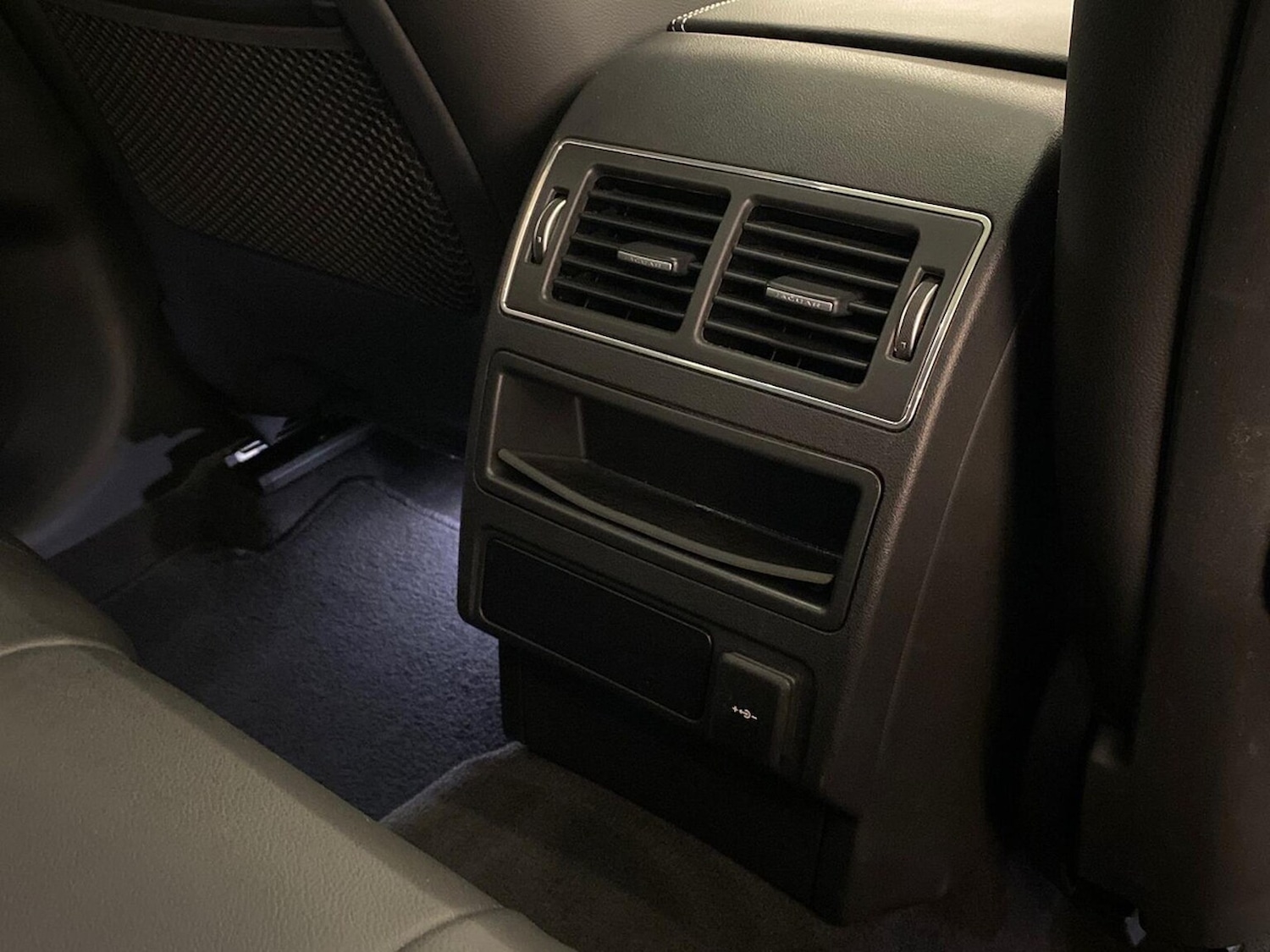 Used Jaguar F-Pace 2023 for sale - 76164947: Photo 18