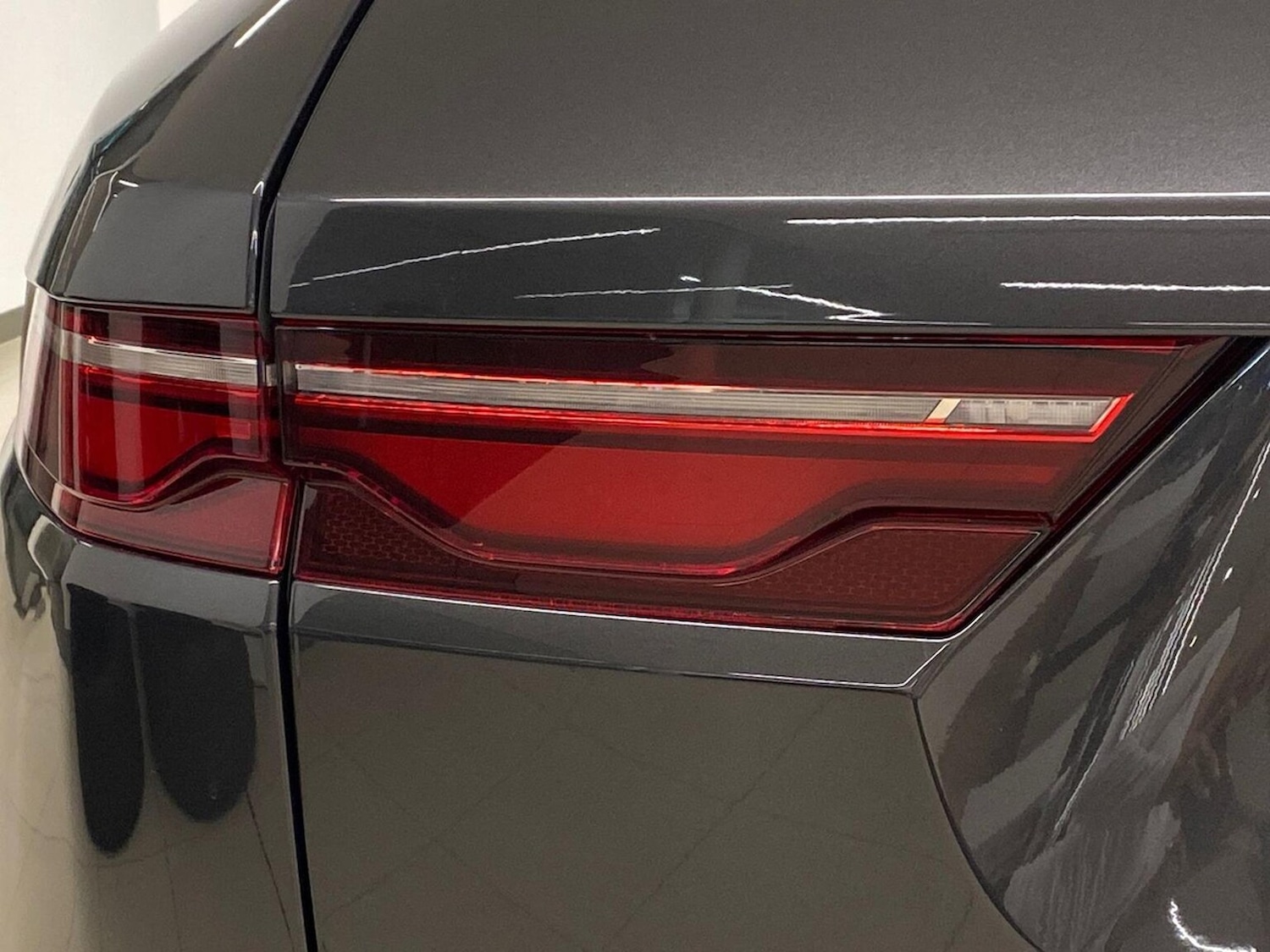 Used Jaguar F-Pace 2023 for sale - 76164947: Photo 19
