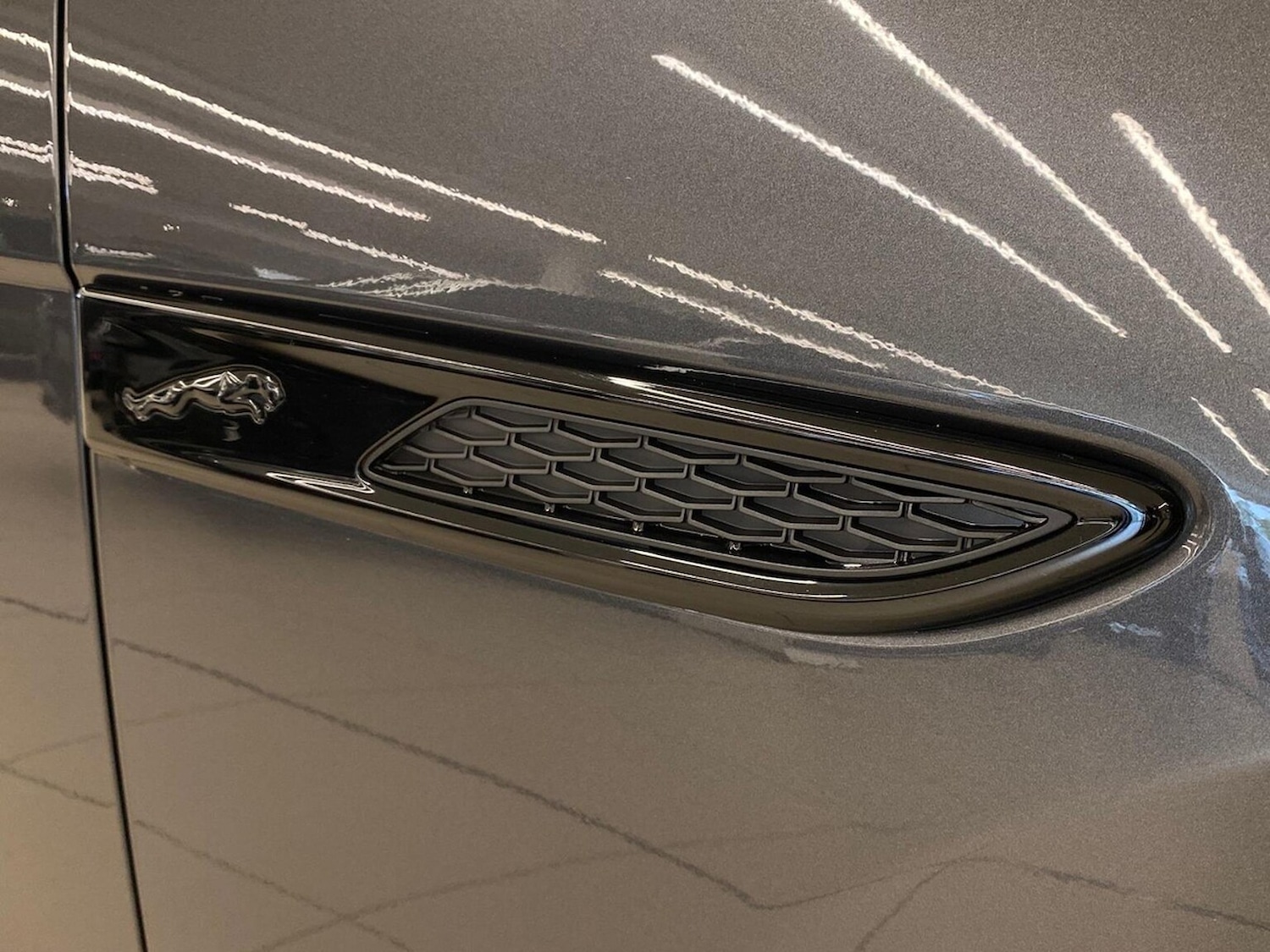 Used Jaguar F-Pace 2023 for sale - 76164947: Photo 20