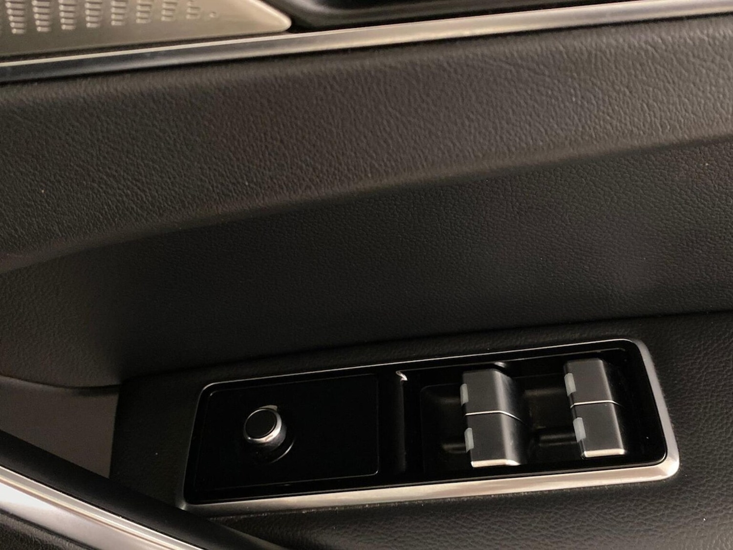 Used Jaguar F-Pace 2023 for sale - 76164947: Photo 31