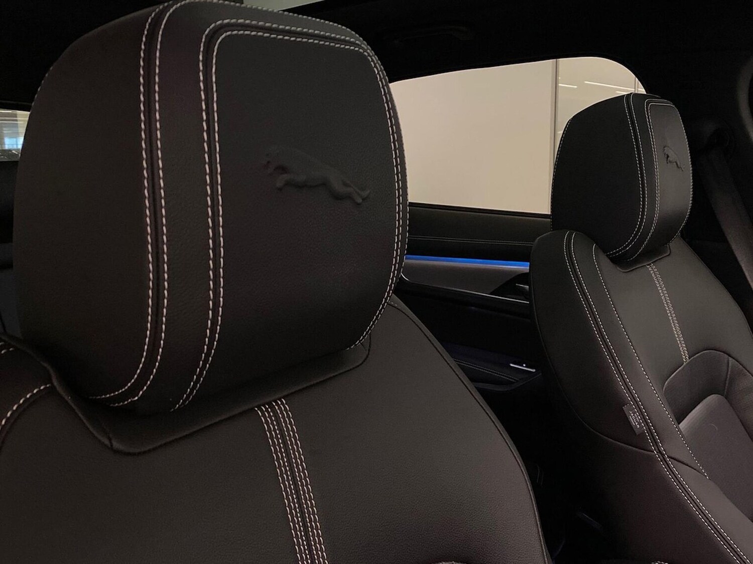Used Jaguar F-Pace 2023 for sale - 76164947: Photo 39