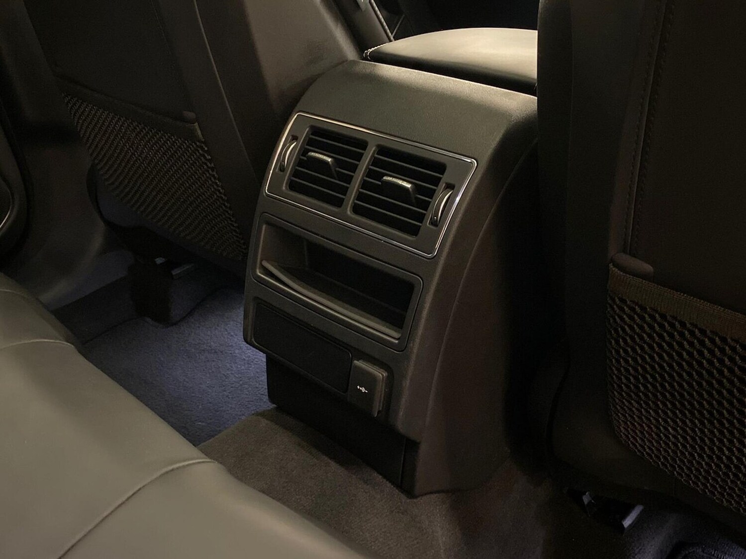 Used Jaguar F-Pace 2023 for sale - 76918983: Photo 18