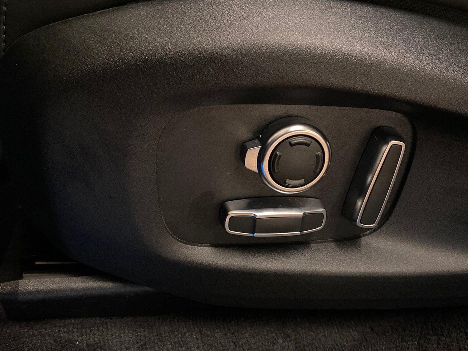 Used Jaguar F-Pace 2023 for sale - 76918983: Photo 26