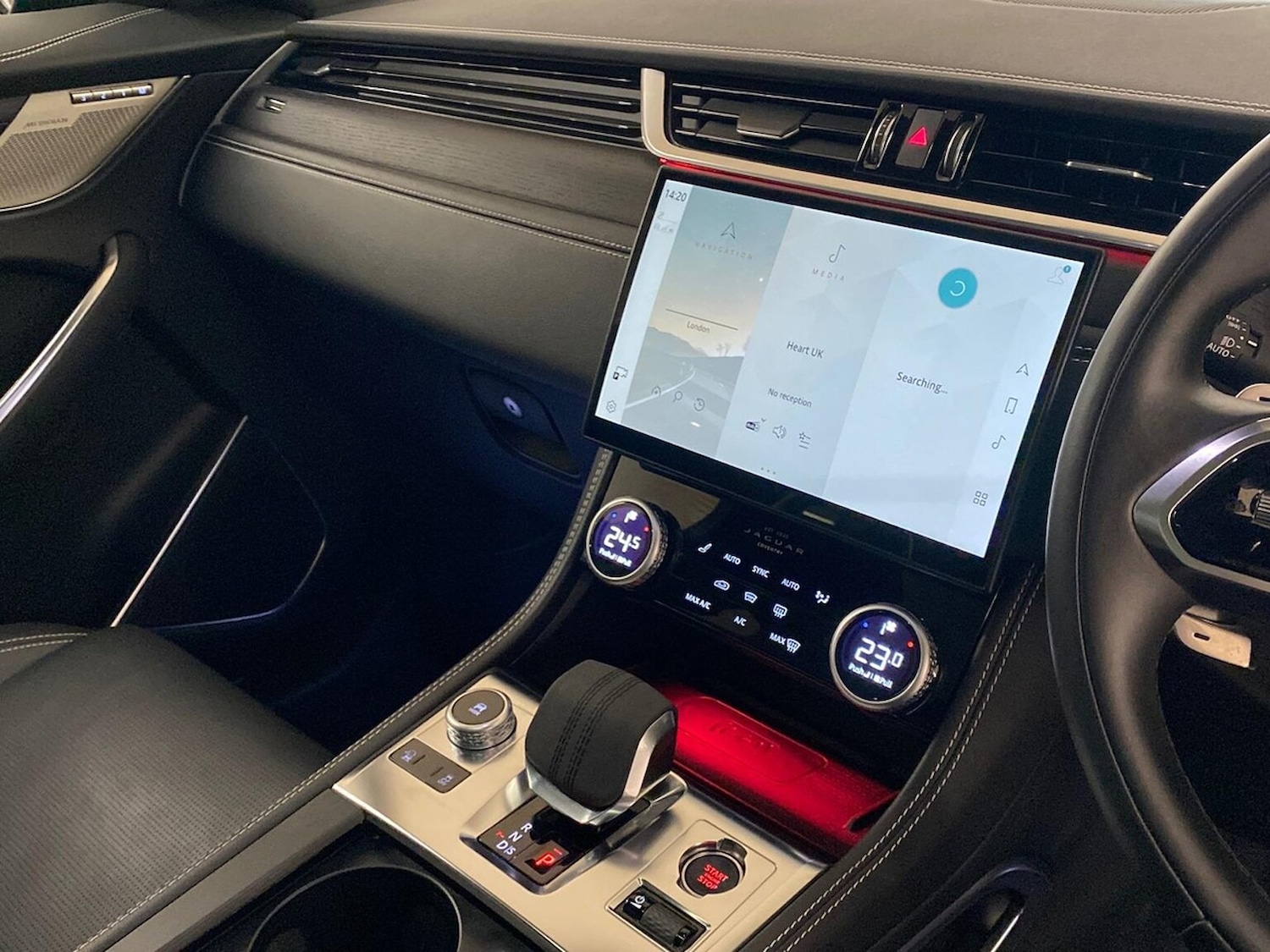 Used Jaguar F-Pace 2023 for sale - 76918983: Photo 27