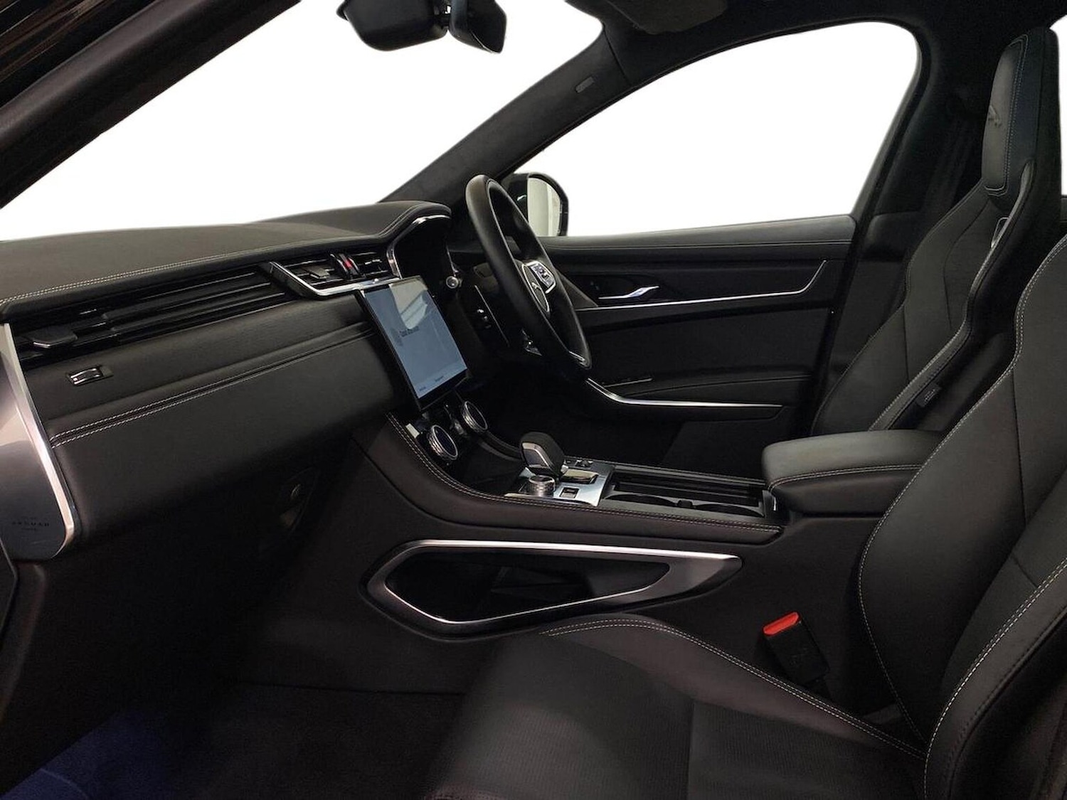 Used Jaguar F-Pace 2023 for sale - 76918983: Photo 3