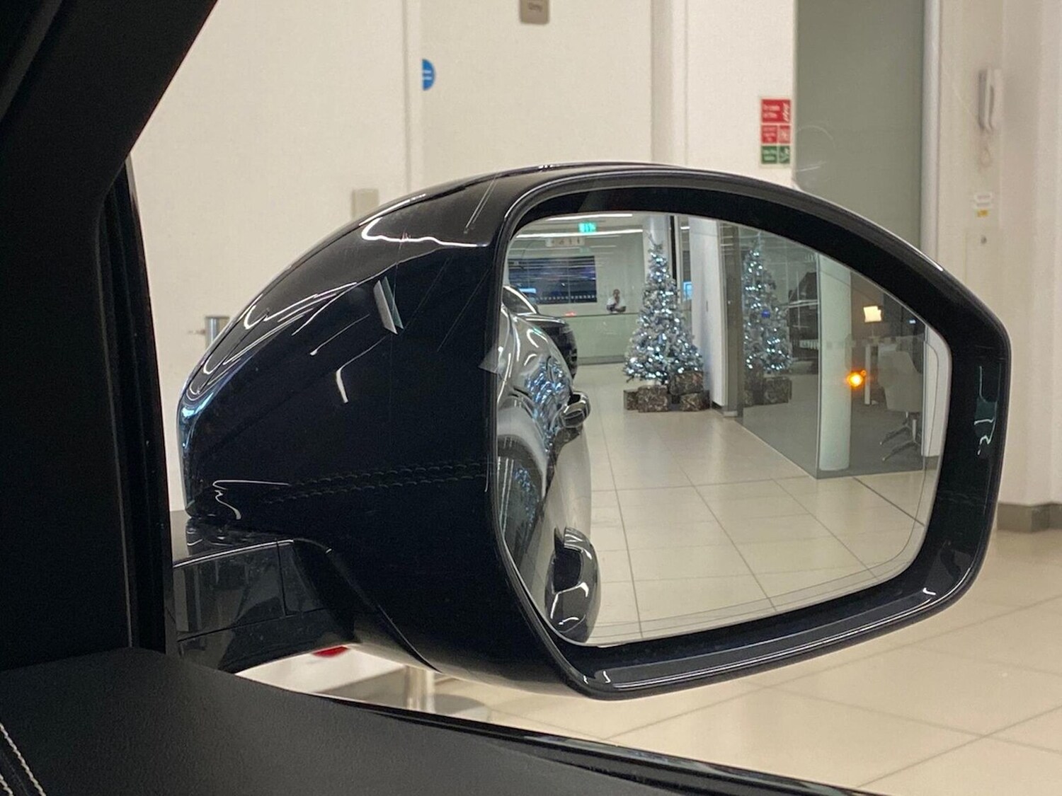 Used Jaguar F-Pace 2023 for sale - 76918983: Photo 31