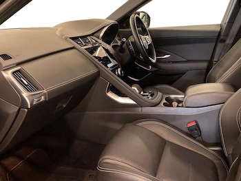 Used Jaguar E-Pace 2022 for sale - 76918980: Photo