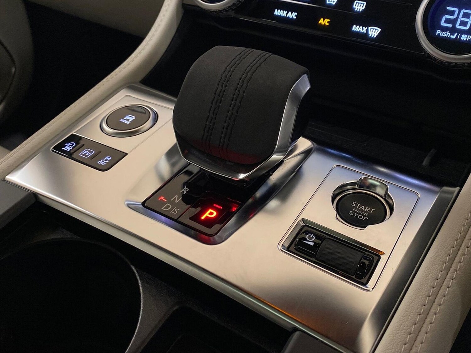 Used Jaguar F-Pace 2023 for sale - 77487597: Photo 13