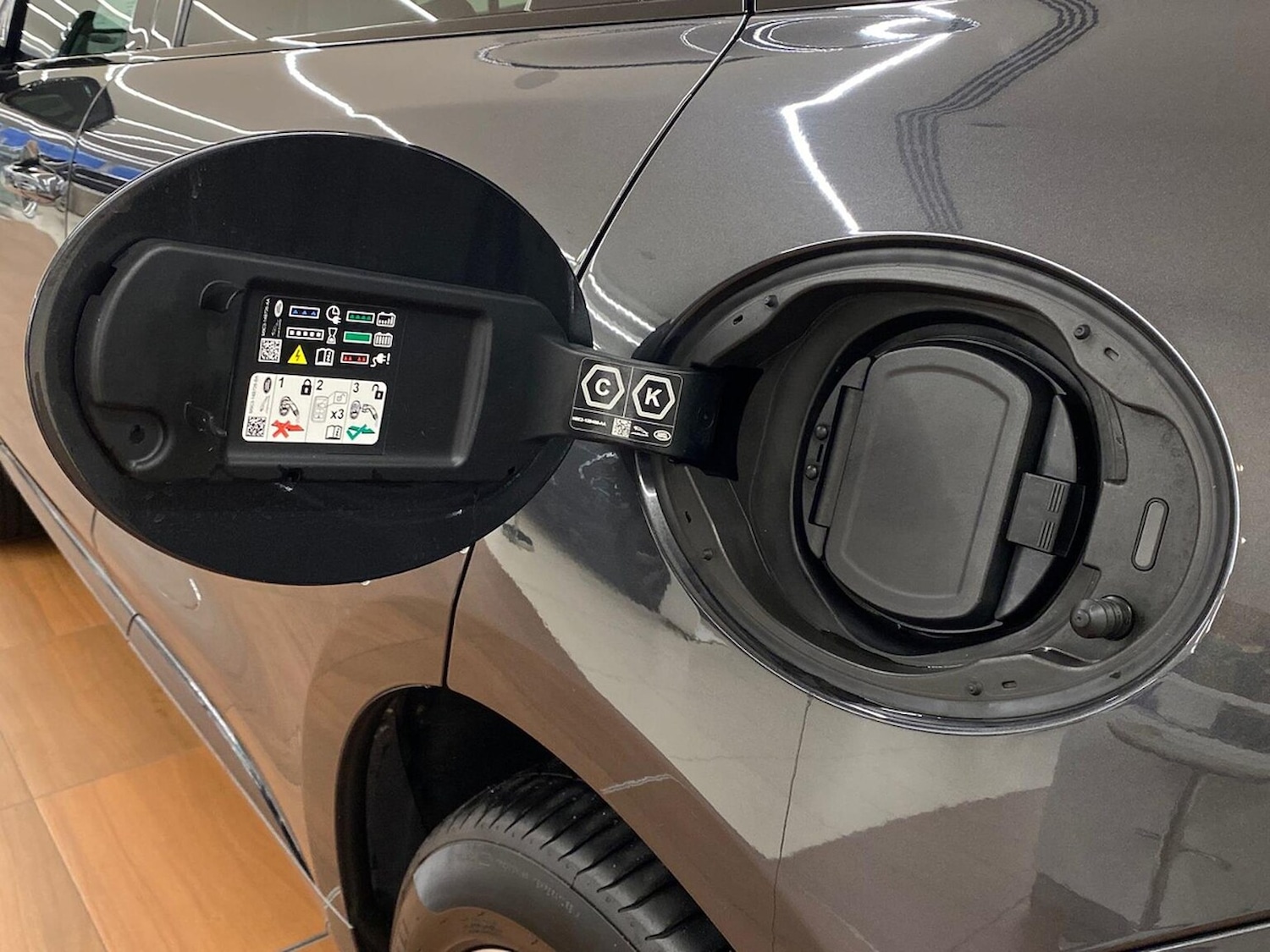 Used Jaguar F-Pace 2023 for sale - 77487597: Photo 21