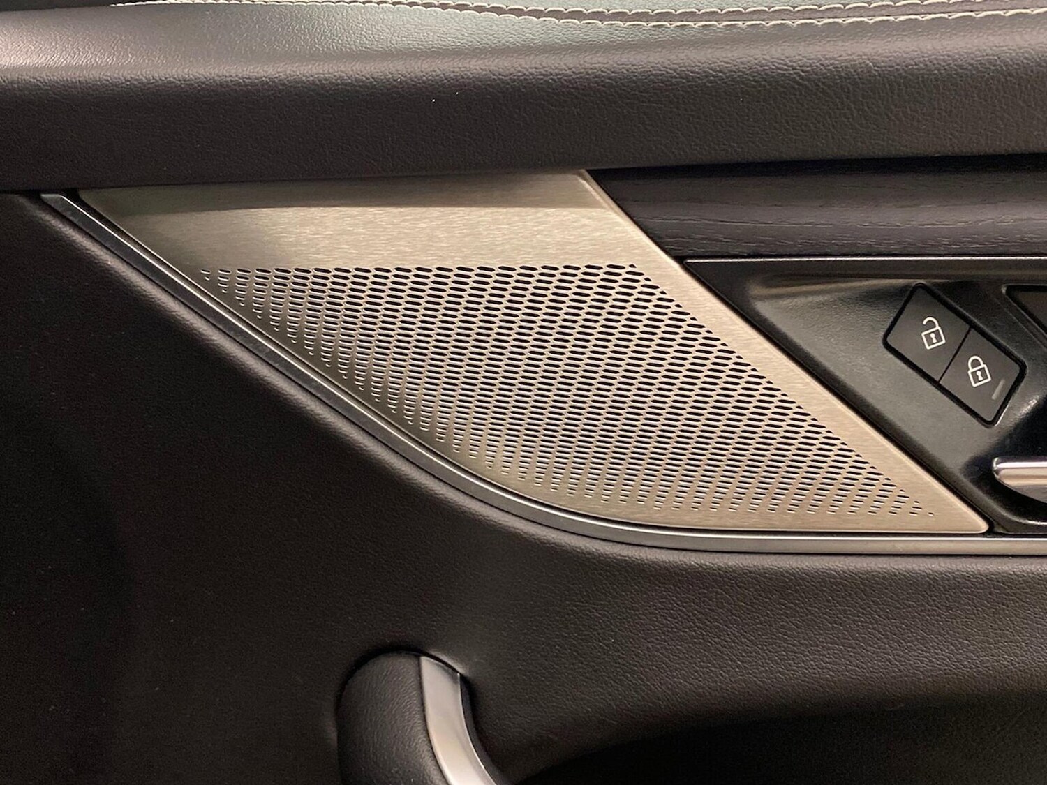 Used Jaguar F-Pace 2023 for sale - 77487638: Photo 28