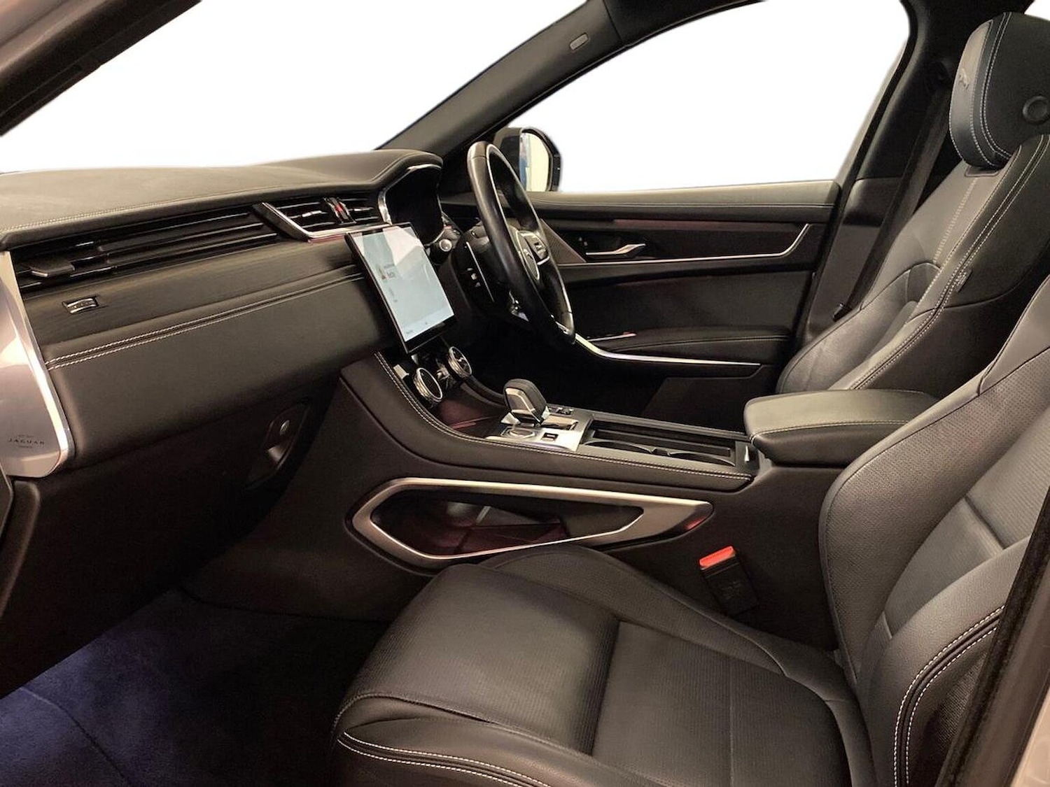 Used Jaguar F-Pace 2023 for sale - 77487638: Photo 3