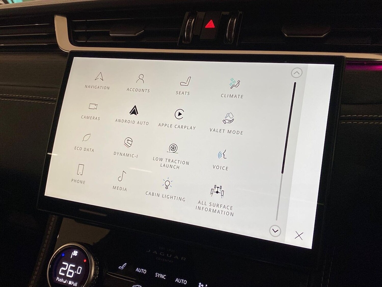 Used Jaguar F-Pace 2023 for sale - 77487638: Photo 32