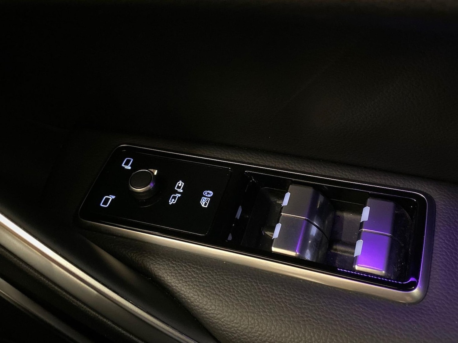 Used Jaguar F-Pace 2023 for sale - 77487638: Photo 35