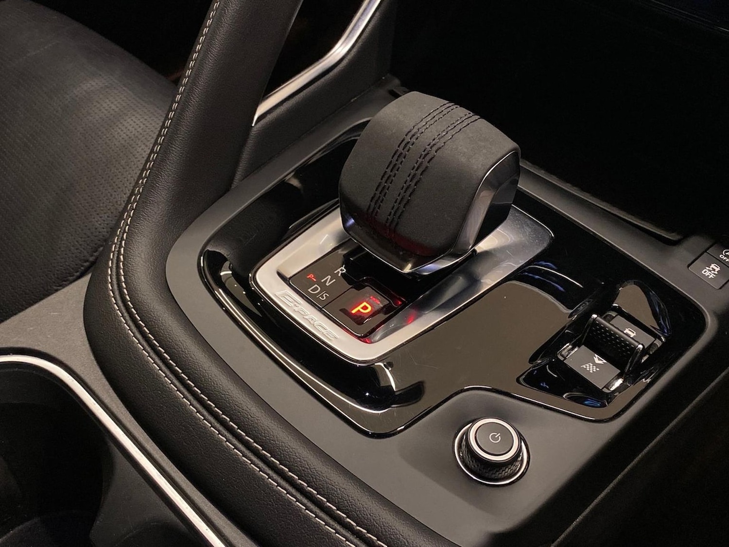 Used Jaguar E-Pace 2021 for sale - 76924621: Photo 13