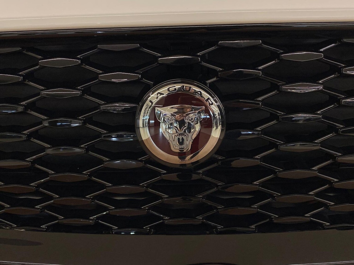 Used Jaguar E-Pace 2021 for sale - 76924621: Photo 24