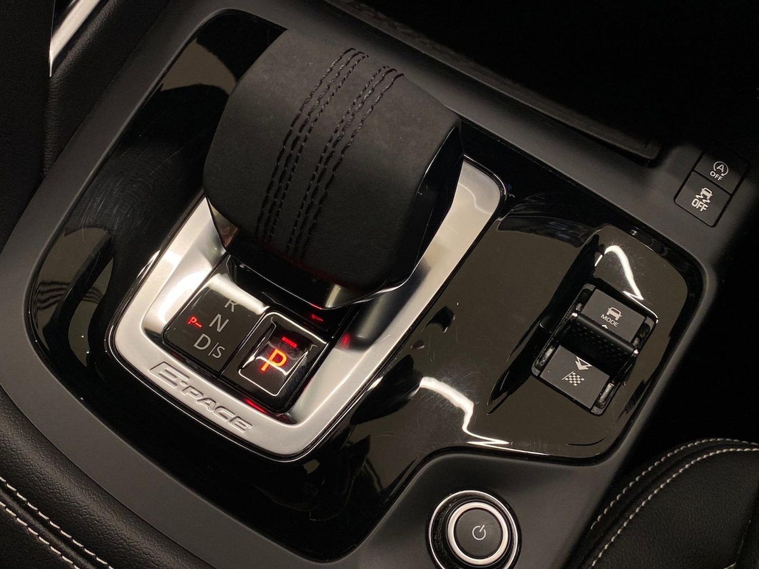 Used Jaguar E-Pace 2021 for sale - 76924621: Photo 33