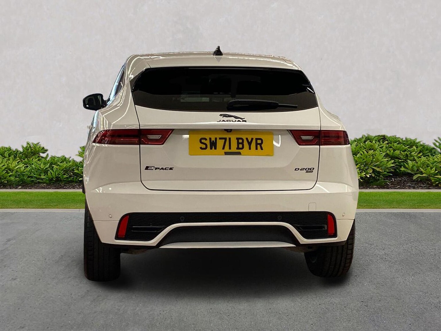 Used Jaguar E-Pace 2021 for sale - 76924621: Photo 6