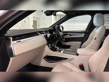 Used Jaguar F-Pace 2022 for sale - 79417720: Photo