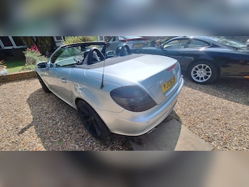 Used Mercedes-Benz SLK 2006 for sale - 75541982: Photo
