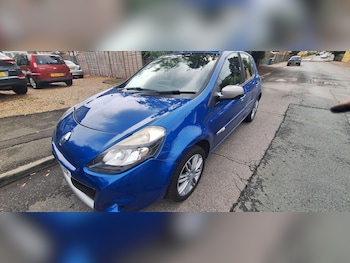Used Renault Clio 2011 for sale - 75724246: Photo