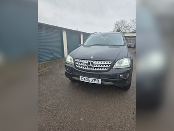 Used Mercedes-Benz M Class 2006 for sale - 77692012: Photo