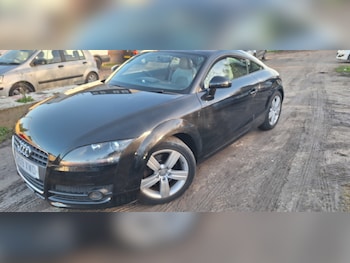 Used Audi TT 2010 for sale - 77002023: Photo