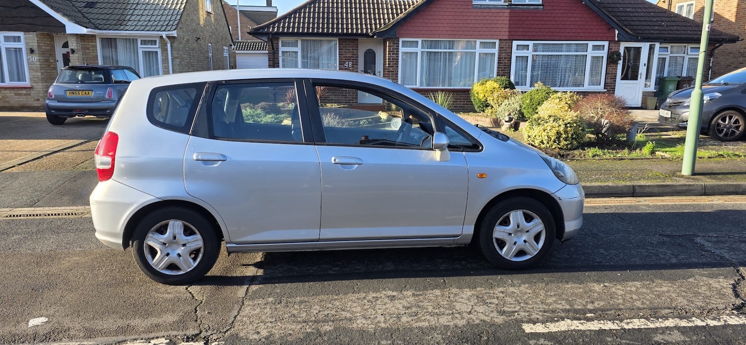 Used Honda Jazz 2003 for sale - 77051004: Photo 2