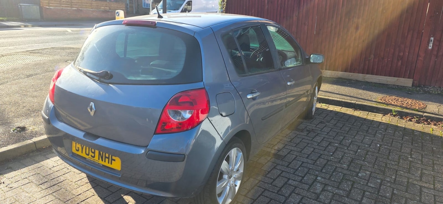 Used Honda Jazz 2003 for sale - 77051004: Photo 6