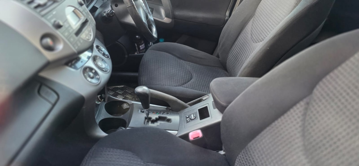 Used Toyota RAV4 2008 for sale - 77232343: Photo 10