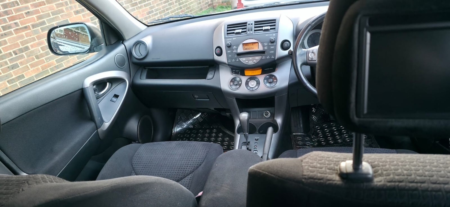 Used Toyota RAV4 2008 for sale - 77232343: Photo 14