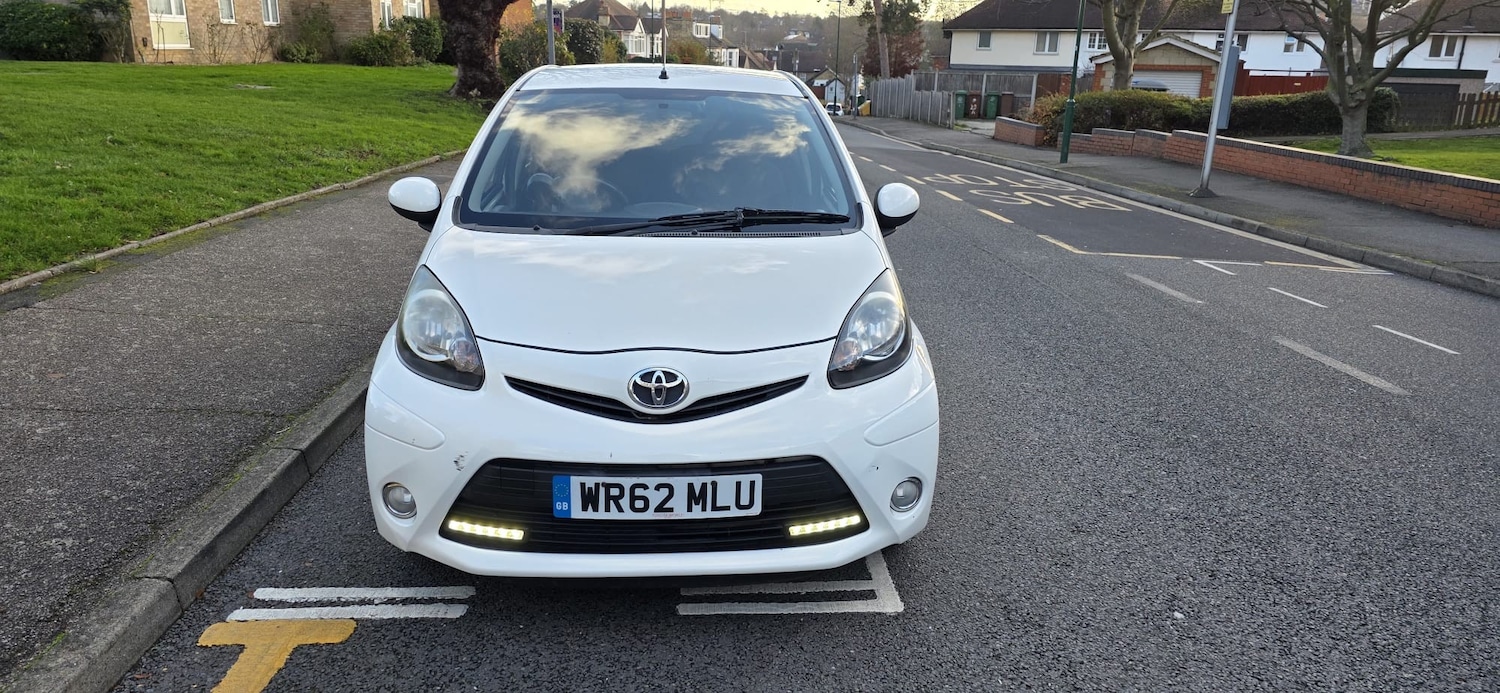Used Toyota AYGO 2013 for sale - 76905207: Photo 11