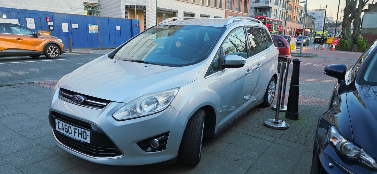 Used Ford Grand C-Max 2010 for sale - 77942197: Photo 13