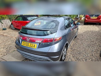 Used Honda Civic 2006 for sale - 77872263: Photo