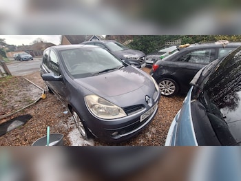 Used Renault Clio 2009 for sale - 77023525: Photo