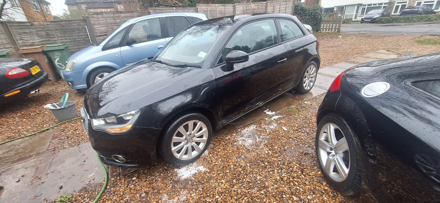 Used Audi A1 2013 for sale - 76969084: Photo 2