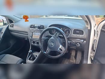 Used Volkswagen Golf 2011 for sale - 79853822: Photo