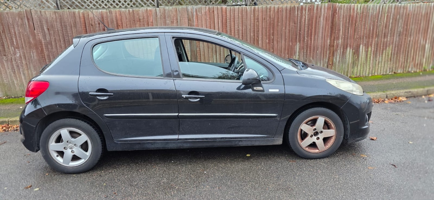 Used Peugeot 207 2010 for sale - 76668317: Photo 11