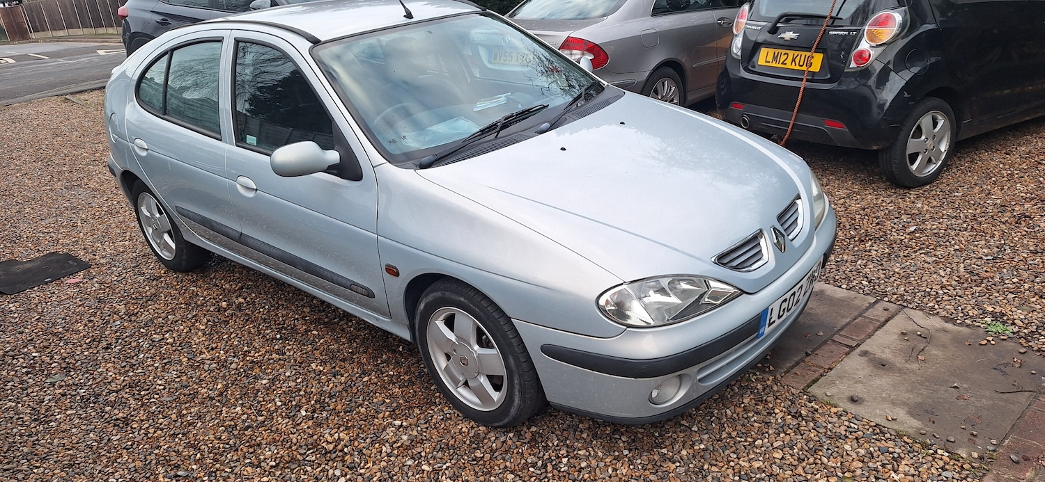 Used Renault Megane 2002 for sale - 77249437: Photo 3