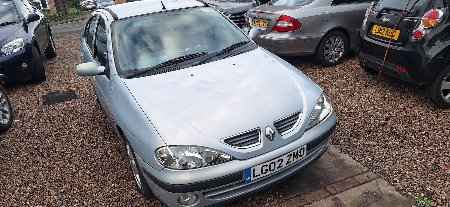Used Renault Megane 2002 for sale - 77249437: Photo 4
