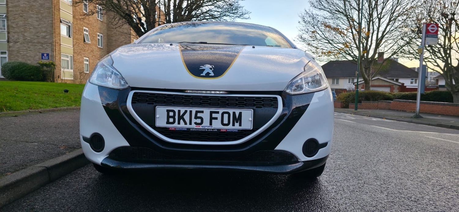 Used Peugeot 208 2015 for sale - 77899036: Photo 3