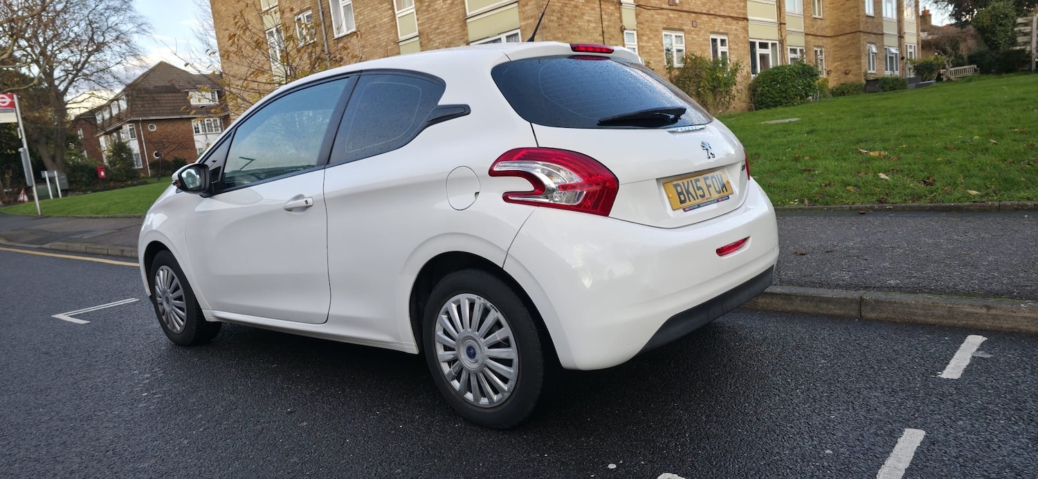 Used Peugeot 208 2015 for sale - 77899036: Photo 7