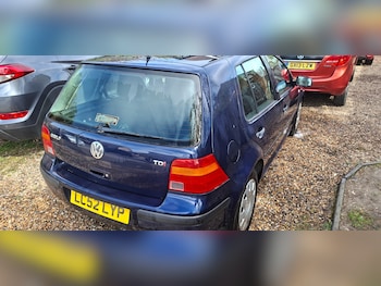 Used Volkswagen Golf 2002 for sale - 78242264: Photo