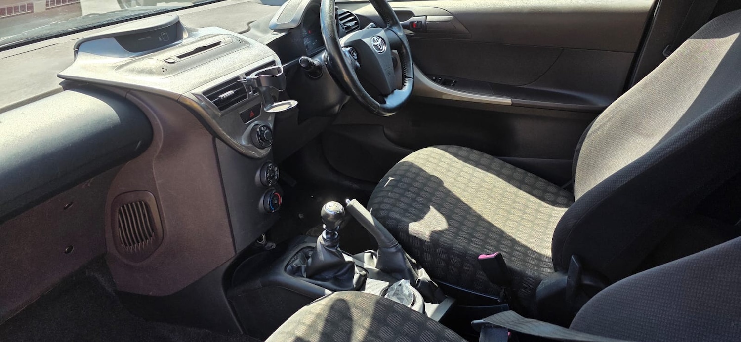 Used Toyota IQ 2009 for sale - 76972976: Photo 3