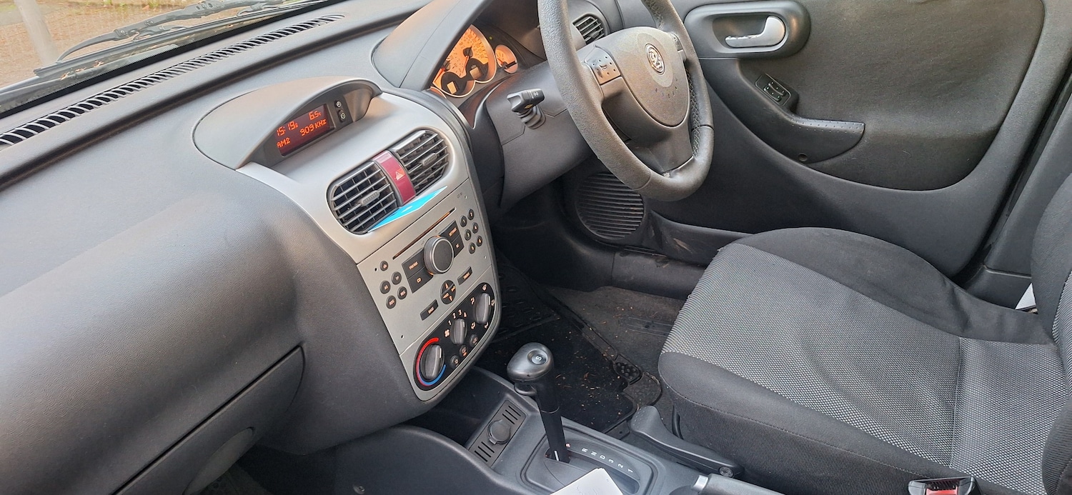 Used Vauxhall Corsa 2006 for sale - 77037518: Photo 10