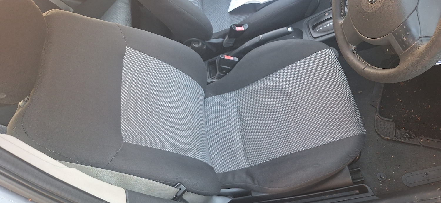 Used Vauxhall Corsa 2006 for sale - 77037518: Photo 7