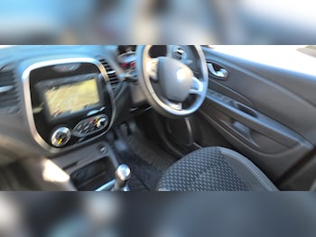 Used Renault Captur 2018 for sale - 78359246: Photo