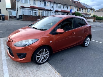 Used Mazda Demio 2010 for sale - 75849743: Photo