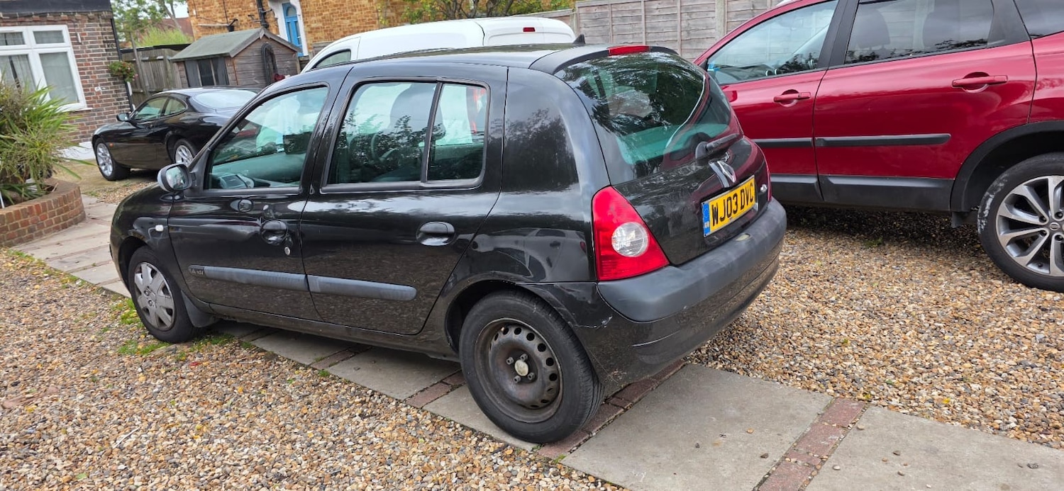 Used Renault Clio 2003 for sale - 76176617: Photo 4